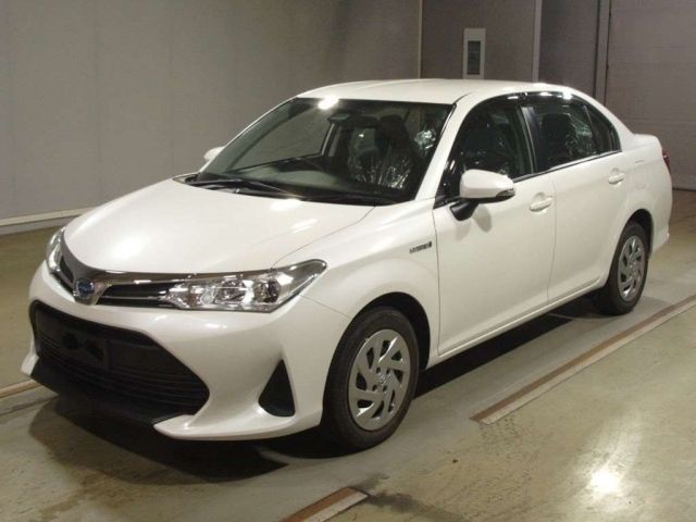 2119 Toyota Corolla axio NKE165 2019 г. (TAA Hyogo)